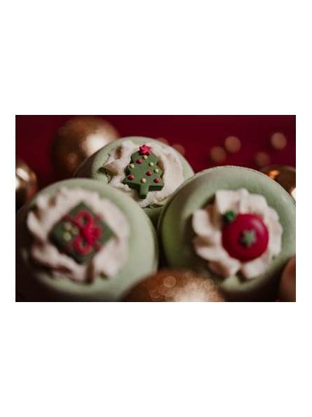 bombe-de-bain-moussante-sapin-gourmand-enrichie-en-beurre-de-karite- (2)