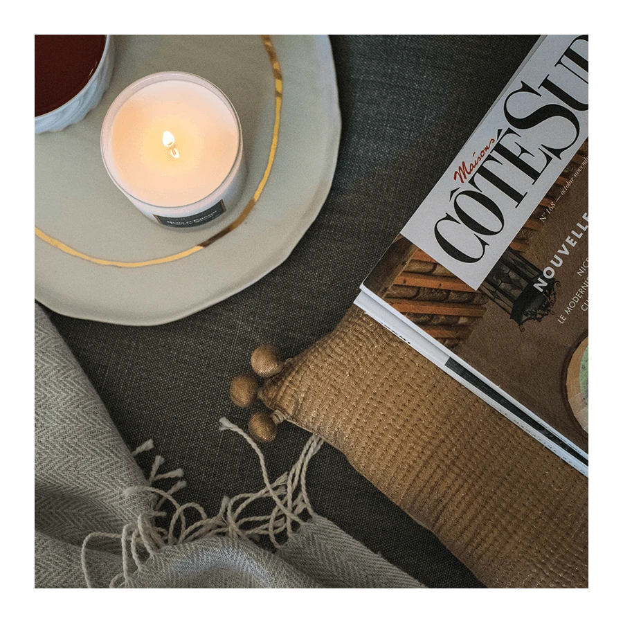 bougie-parfumee-bois-d-ebene (1)